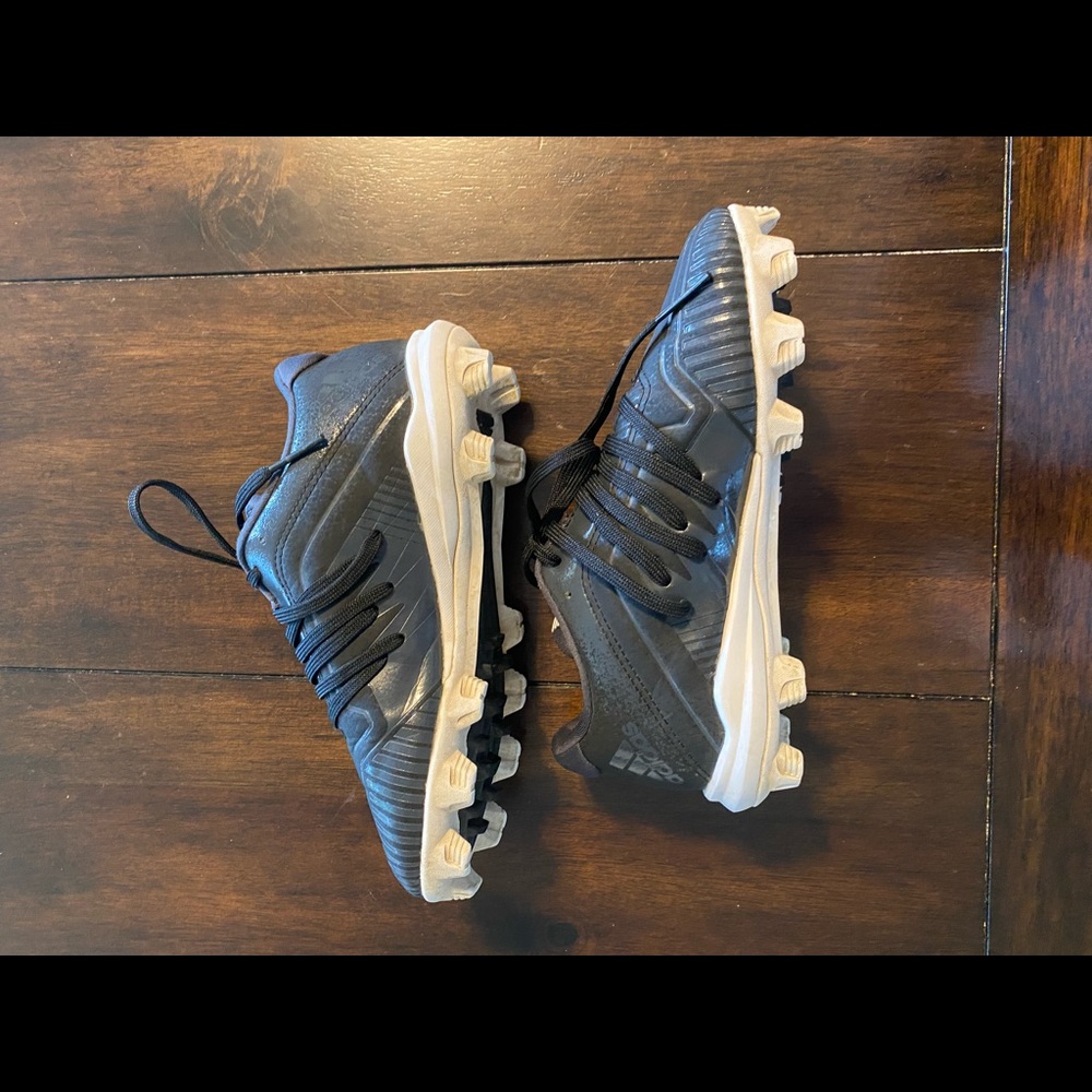 Adidas Youth Baseball cleats size boys 2